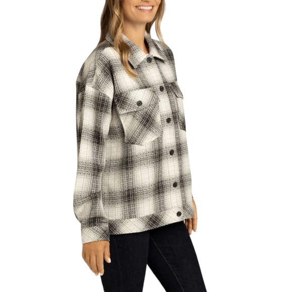 Women's Boston Traders XXL 20 - 22 Button Shirt Jacket Shacket Plaid Black Gray - Picture 5 of 9